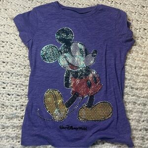 Disney Purple Sequin Mickey Mouse Tee med 10/12